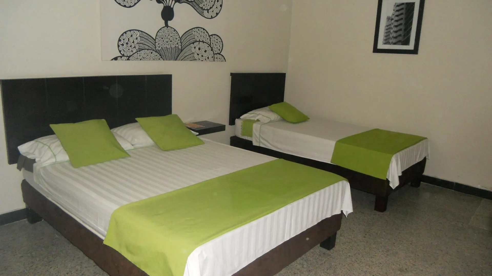 Casa Hotel Madison Medellin 3*,  Colombia